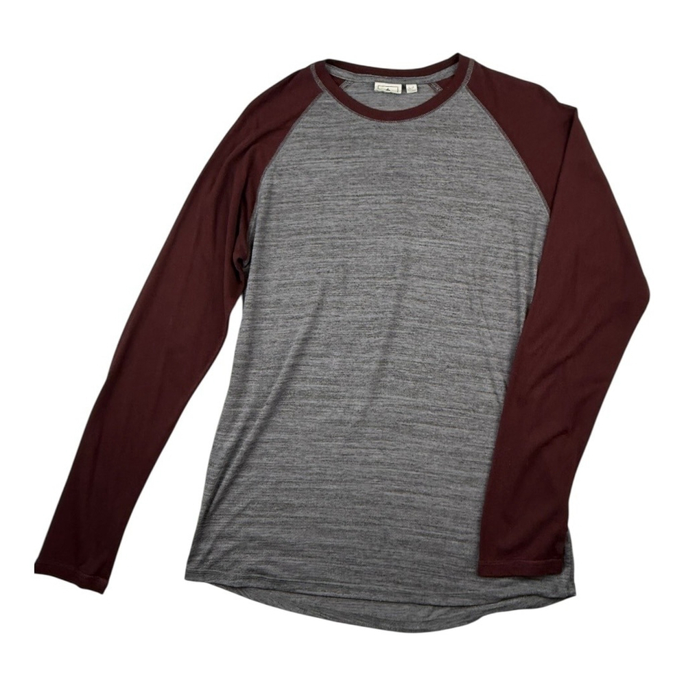 Essentials Shirt Mens Small Gray Maroon Long Sleeve Raglan Crewneck Casual Soft
